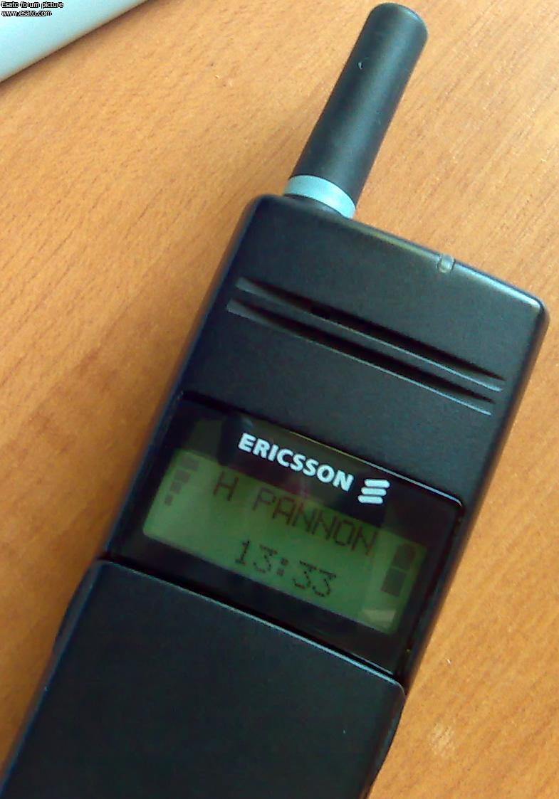 Here is my Ericsson T28s in the rare “Slate Blue” color! It still