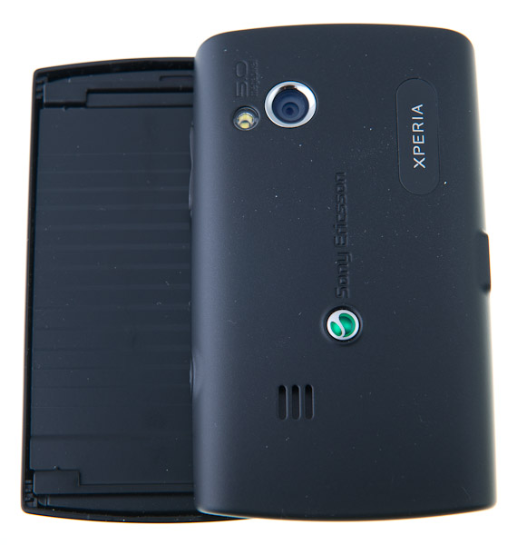 Sony Ericsson Xperia X10 Mini Pro backside