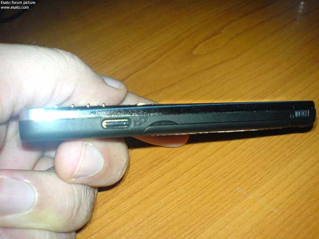 Sony Ericsson W880 spy pics