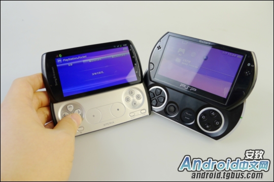 Sony Xperia Play VS PSP GO 2018 !!!! 