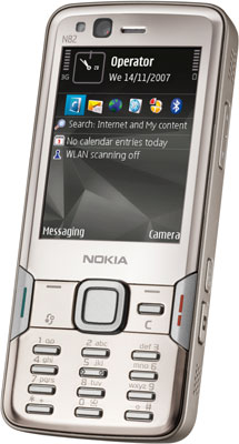 Nokia N82