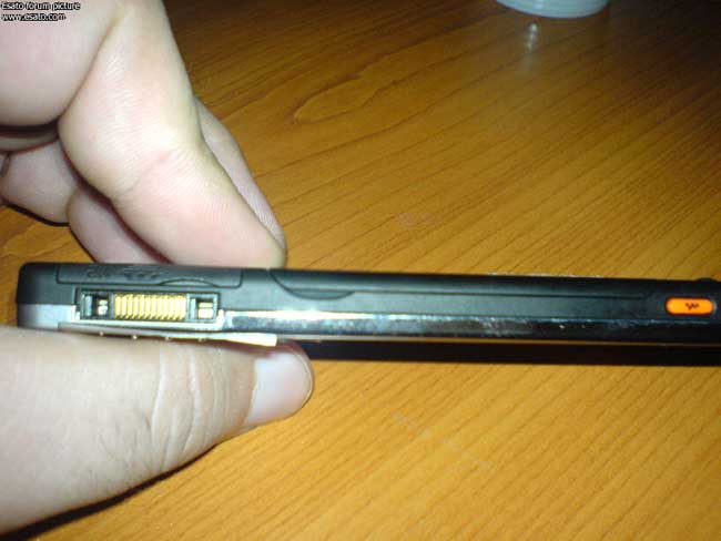 Sony Ericsson W880 spy pics