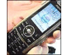 Samsung\'s 10 Megapixel Camera Phone Video Review 