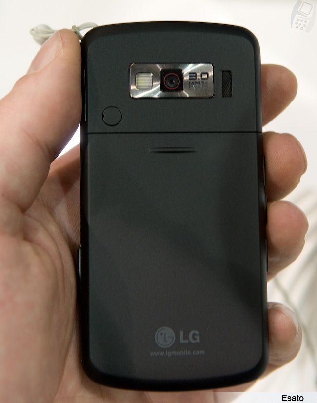 LG KF600