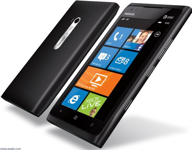 Nokia Lumia 900