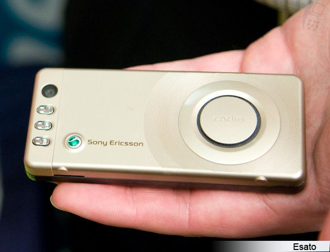 Sony Ericsson R300